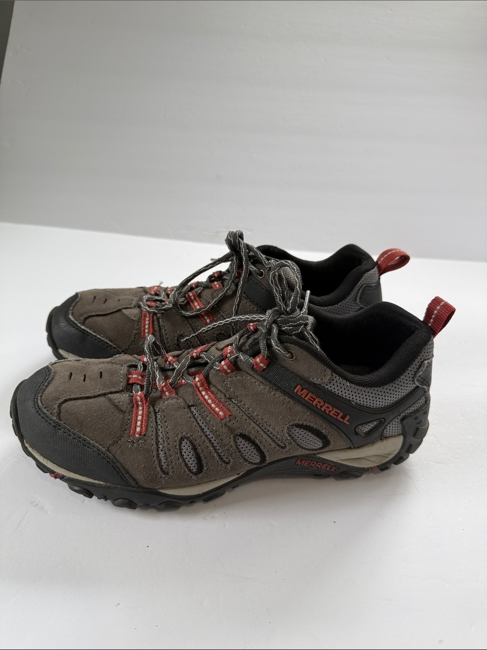 Merrell Men’s Brown and Red Trail Sneakers